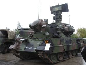 Loara Bumar anti-aircraft gun system tracked armoured vehicle Polish Army Poland description identification technical data sheet information pictures photos images véhicule blindé canon automoteur de defense antiaérien Pologne armée polonaise