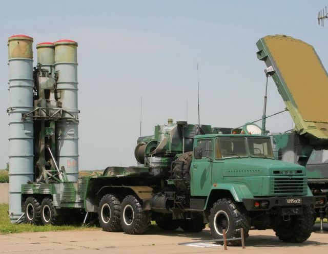 5P85T S-300 PM SA-10C surface to air missile technical data sheet information description pictures photos images intelligence identification Russian army Russia air defense system launcher vehicle with trailer KRAZ-260